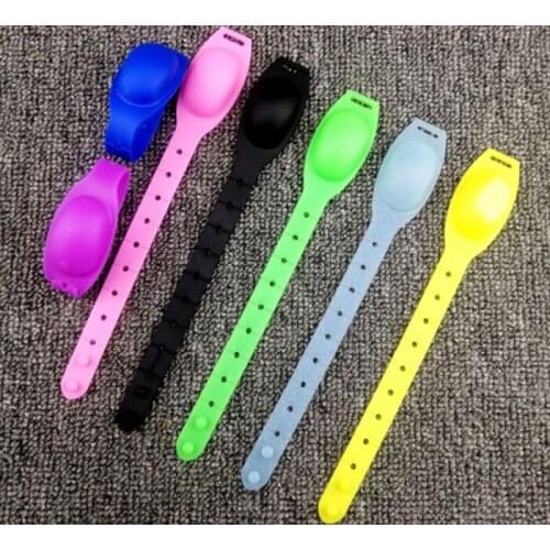 10pcs Wristband Hand Dispenser Adjustable Hand Cleaning Lotion Dispenser Portable Bracelet Pumps