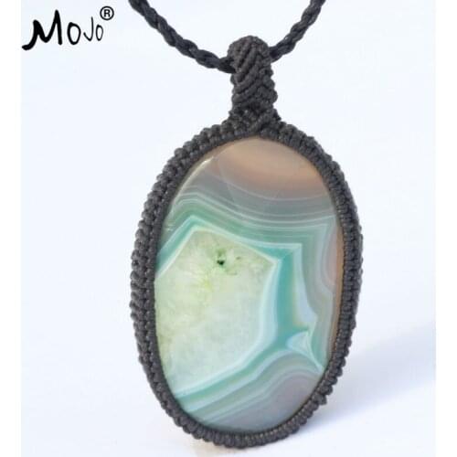 Blue Carnelian Pendant Handmade Fashion Ethnic Boho Tibetan Jewelery Pendant Necklace Chokers Necklaces for Women MJ-STN003