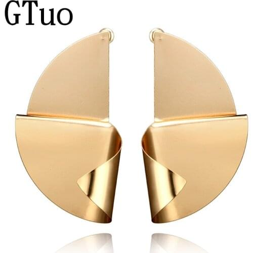 New Fashion Metal Geometric Earrings for Women Girl Birthday Gifts Modern Statement Gold Siver Stud Earings Jewelry Oorbellen
