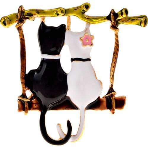 CINDY XIANG Cute Couple Cats Brooches For Women And Men Enamel Cartoon Swinging Cat Animal Brooch Pins Party Casual Jewelry