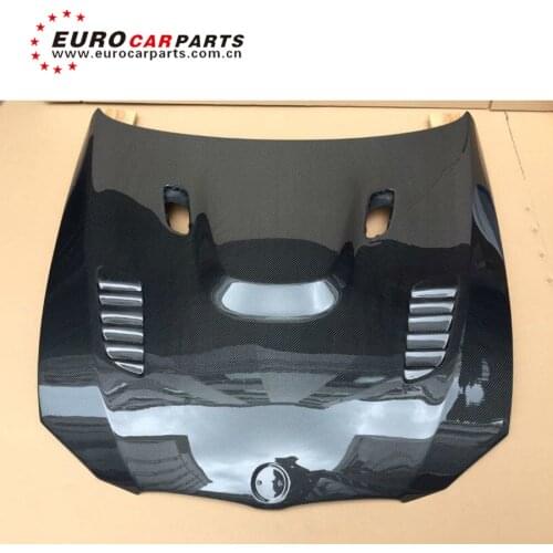 E92 M3 carbon finber hood scoop for E92 M3 V style carbon finber bonnet E92 M3 CARBON ENGINE COVER