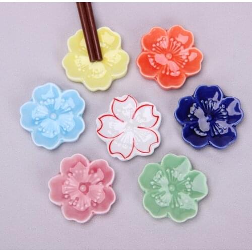 Multi-color Chopstick Rest Sakura Flover Ceramic ShelfPrevents Chopsticks Holder Slipping Off Handicraft Lovely little Ornaments