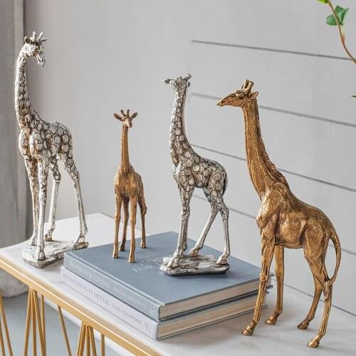 Modern Luxury Animal Golden Silver Giraffe Resin Crafts Arts Figurines Decoration New House Living Room Office Display Ornaments