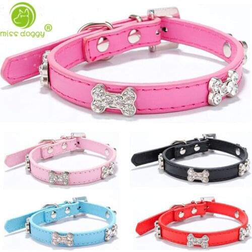 Fashion Rhinestone Bone Stud Design Goods for Pets Necklace Strap Dogs Collar Dog Cat Bone Collars for Dogs Accessories