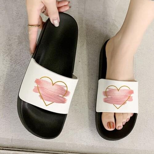 Women Slippers Outdoor Love Heart Pattern Shoes for Woman Summer Beach Fashion Home Slippers Open Toe Sandals Flip Flops Female