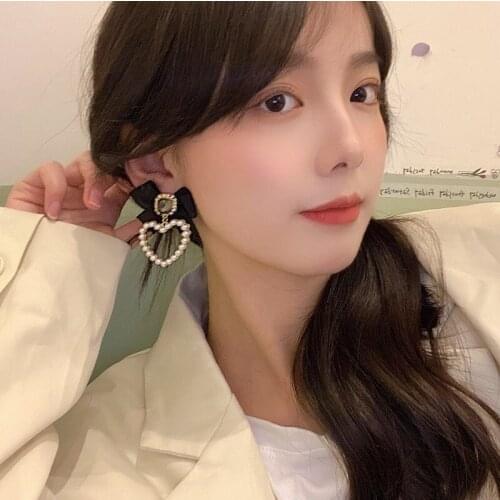 2021 New Design Crystal Glass Simulated Pearls Heart Drop Earrings For Girl S925 needle Sweet Jewelry Black Bowknot Earrings