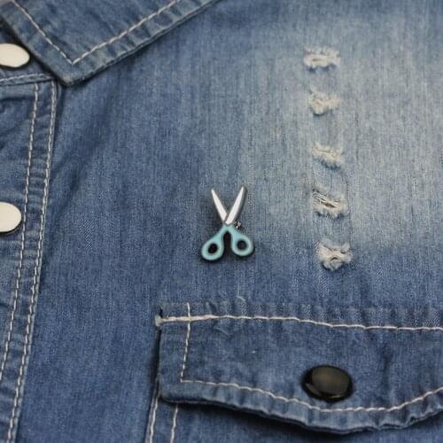 Creative Blue Scissors Enamel Pin Brooches Bag Clothes Lapel Pin Badge For Children Gifts Jewelry