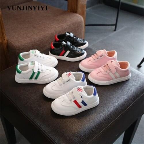 New boys and girls white shoes Childrens soft bottom sneakers Kids PU board shoes Childrens breathable fashion casual shoes