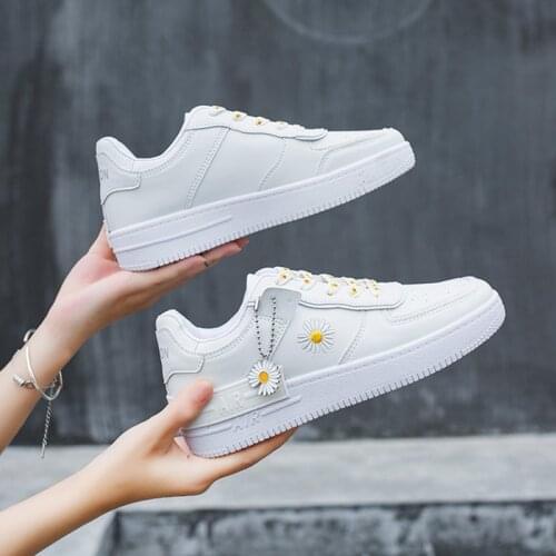 Womens Flat Board Shoes Student Casual Autumn and summer lady sneakers White Casual Shoes Classic NK Air Force Series