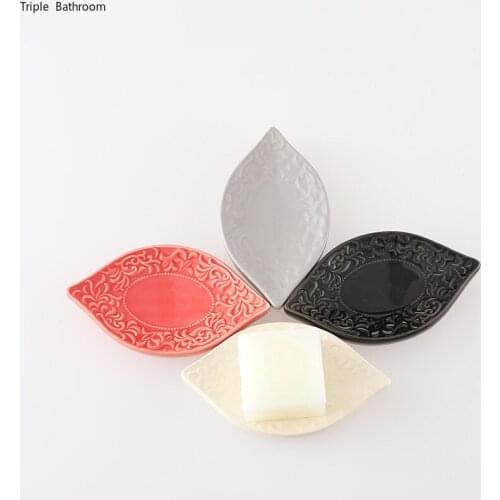 European Ceramics Soap Dish Leaf Shape Soap Rack Home Accessories Draining Soap Packaging Boxes Container Bathroom Organizer