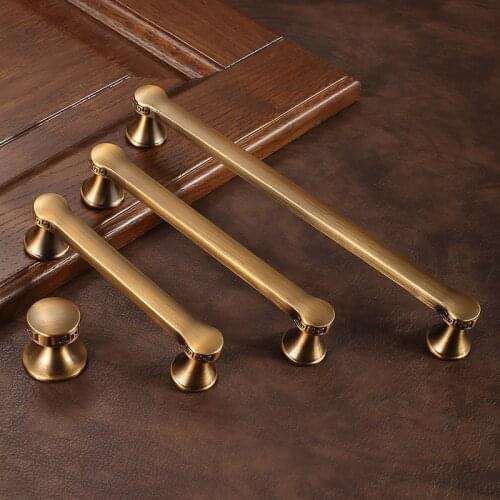 Light Luxury European Pulls Dooroom Furniture Handles Antique Wardrobe Dresser Cupboard Cabinet Drawer Knob Hardware