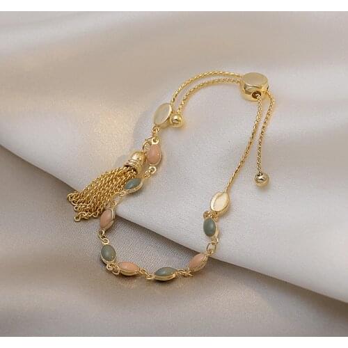 Retro geometric Metal Tassel bracelet for women trendy design Simplicity cuff bangles female elegant delicate charm bracelet