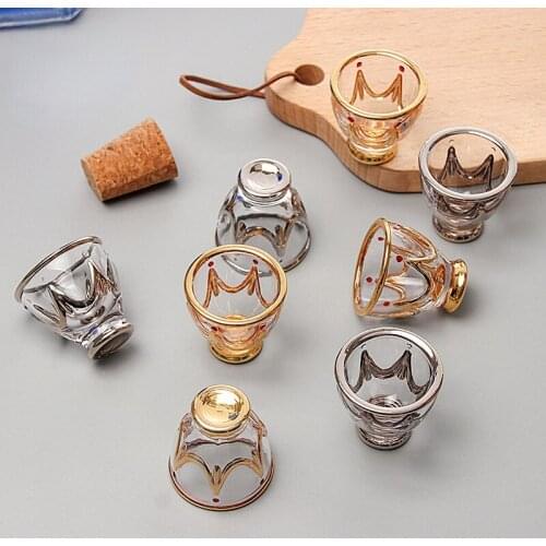 Luxury Mini Glass Cup Classic Thick Bottom Liquor Glass A Sip Stylish and Exquisite Home Bar Cocktail Glass Spirit Glass