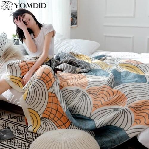 Cotton Gauze Towel Muslin Blanket Soft Throw Plaid Print Blankets Adults on The/Bed/Sofa/Plane/Travel Warm Bedspread Coverings