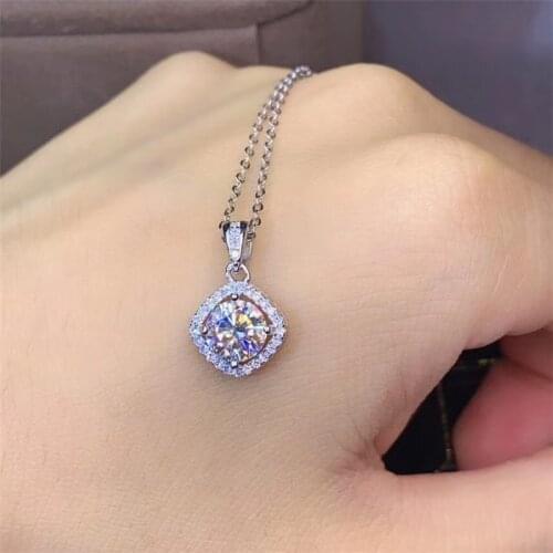 Moissanite Pendant 1CT 6.5MM VVS Lab Diamond Necklace for Women Wedding Party Anniversary Gift Real 925 Sterling Silver Necklace