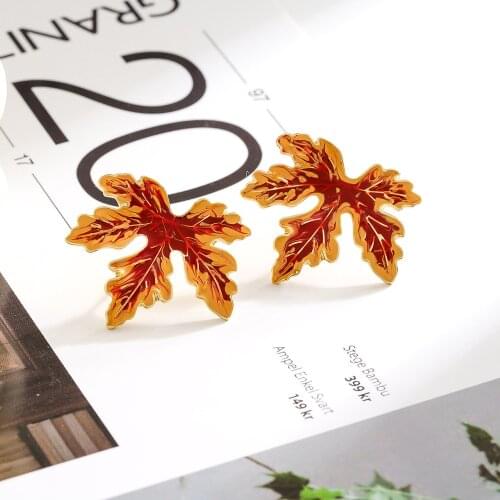 Jaeeyin 2021 Fashion Fall Enamel Red Maple Leaf Stud Autumn Jewelry Gold Color Statement Earrings Cute Gift For Children Teen