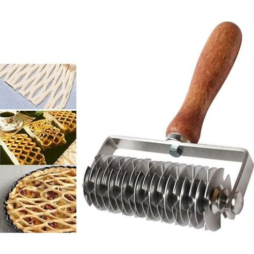 Manual Roller stainless steel net wooden handle cut surface knife snack biscuits pizza pie skin round knife baking tools