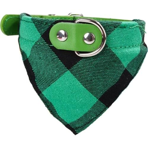 25PCS / LOT New Pet Neck Dog Saliva Scarf Neck Cover Cat Plaid Triangle Scarf Accessories
