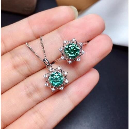 Shinning green moissanite gemstone ring and necklace jewelry set 925 silver fine jewelry shiny better than diamond party gift