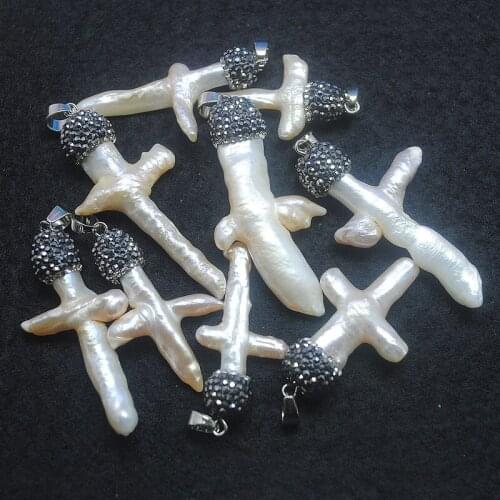 Natural cultured freshwater pearl cross with rhinestone good selling for women pendants making finding factory directly selling