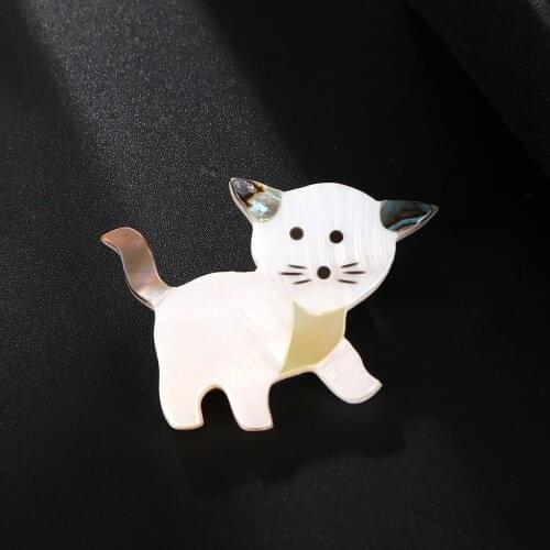 Lovely White Cat with Whiskers Shell Brooches for Women Enamel Brooch Pins Jewelry Accessories