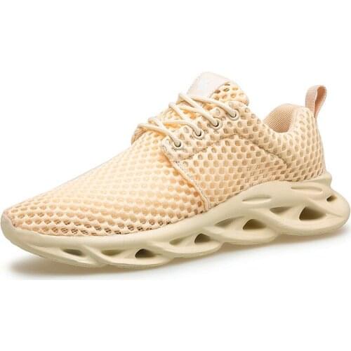 2020 Mens Casual Shoes Mesh Hollow Breathable Comfortable Lightweight Sports Casual Shoes Outdoor Shoes Mens Fashion Sneakers