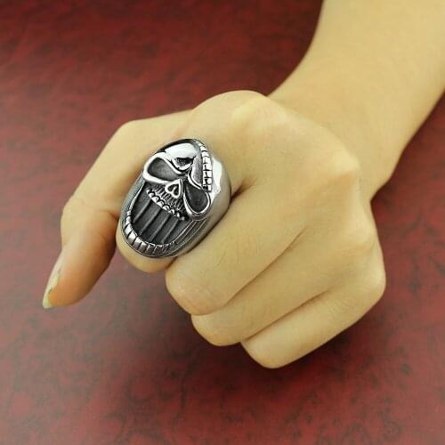 Neo-Gothic Punk Style Creative Couple Mens Titanium Steel Ring Skull Ring Jewelry Stainless Steel Ring Wholesale