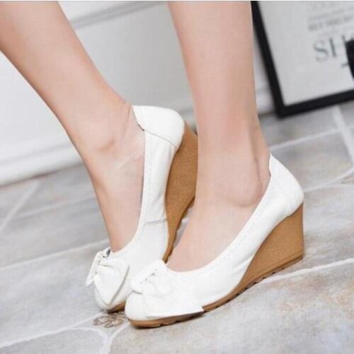 2020 Fashion Women Wedge Shoes Genuine Leather Round toe High Heels Pumps Woman Mom Shoes