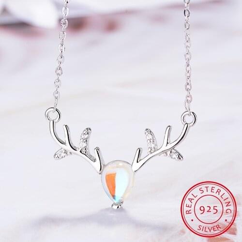 Elk Fashion Exquisite Temperament 925 Sterling Silver Jewelry Moonstone Crystal Deer Clavicle Chain Pendant Necklaces H329
