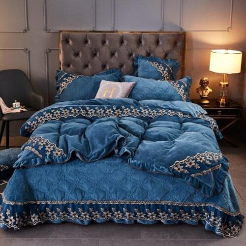 4Pcs Thickened warm quilted milk velvet Bedding set Queen size soft bedclothes Bed sheet set Duvet cover Pillowcases