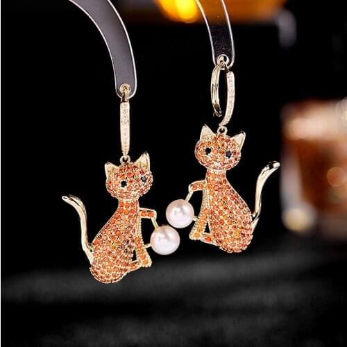 Cute Design Cat Earring Shine Orange Cubic Zirconia Dangling Round Huggie Hoop Earrrings for Women Trendy Animal Party Jewelry