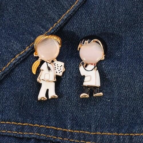 Creative Doctor Nurse Girls Opal Enamel Brooch Medical Brooches Women Men Couple Pins Fashion Jewelry Cute Lapel Pin Gifts