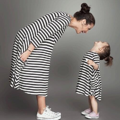 Mama Mother Daughter Striped Dresses sister pocket shirt dress Mommy and Me Vestidos parent Baby clothes Family matching outfits