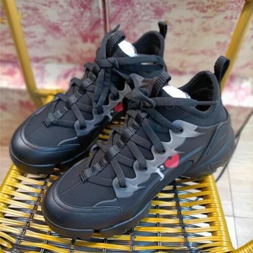 Couple Shoes Sneakers Women Zapato Tenis De Seguridad Mujer Chunky Sneakers Men Black Shoes Red Love Decor Designer Brand 2020