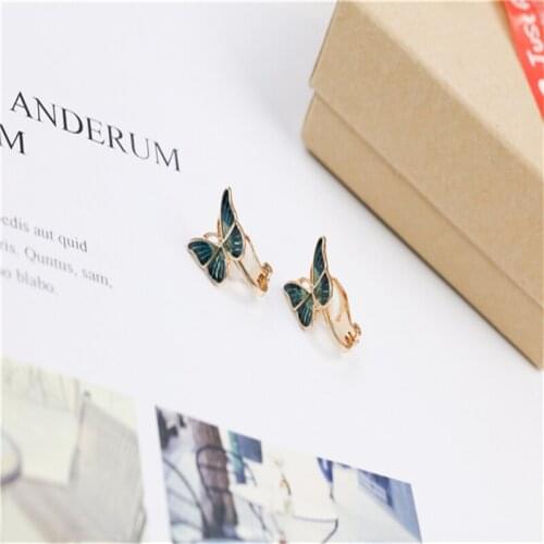 New S925 needle butterfly earrings Korean version of the fashion temperament simple earrings without ear hole ear clip