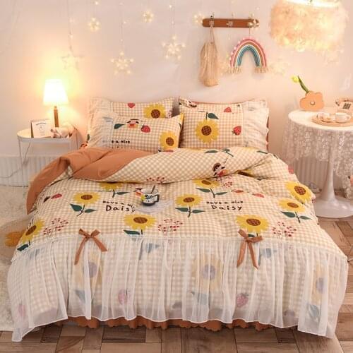 Light yellow sunflower micro-fleece soft warm beautiful chiffon style home textile quilt cover four-piece/three-piece