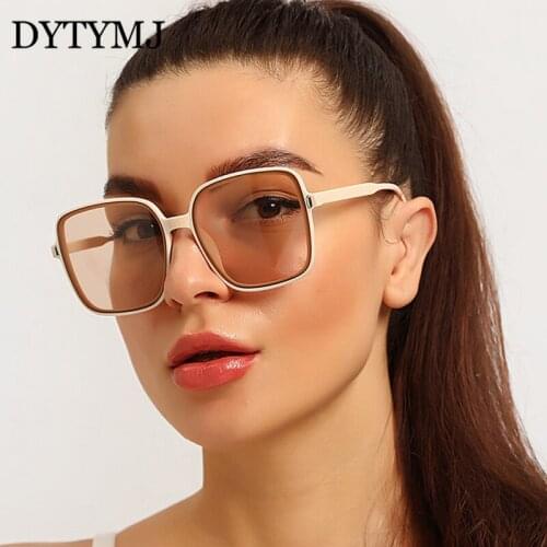DYTYMJ Square Sunglasses Women Oversized Sun Glasses for Women/Men Luxury Gradient Sunglasses Women Vintage Oculos De Sol Mujer