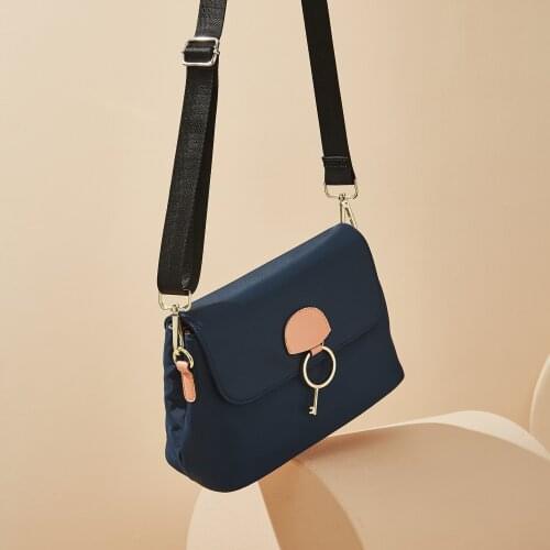 Women Fashion Design Crossbody Bag Waterproof Nylon Handbag