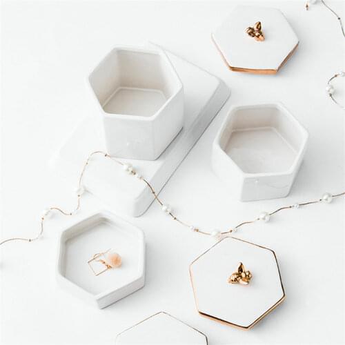 Nordic Home Decorations Handmade Electroplate Animal Trinket Box White Ceramic Jewelry Box Wedding Gift Candy Jar Storage