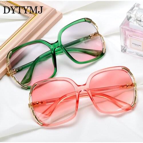 DYTYMJ Oversized Sunglasses Women Square Sunglasses Vintage Gradient Sun Glasses Women Shades for Women Wholesale Gafas De Sol