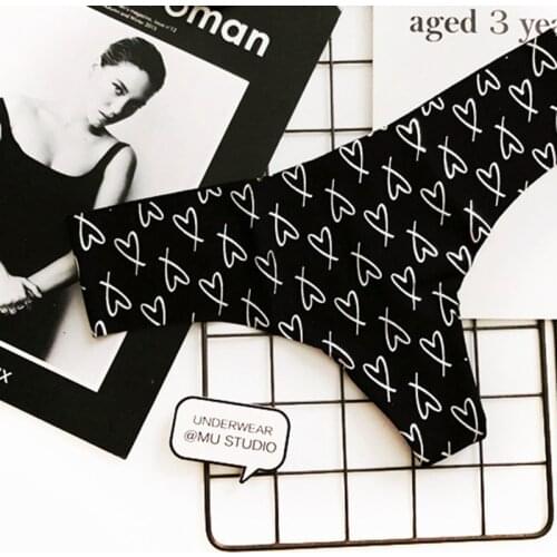 Pink Letter Love Pure Color Black No Trace Ice Sentimental Womens Triangle Pants T-Pants Pink