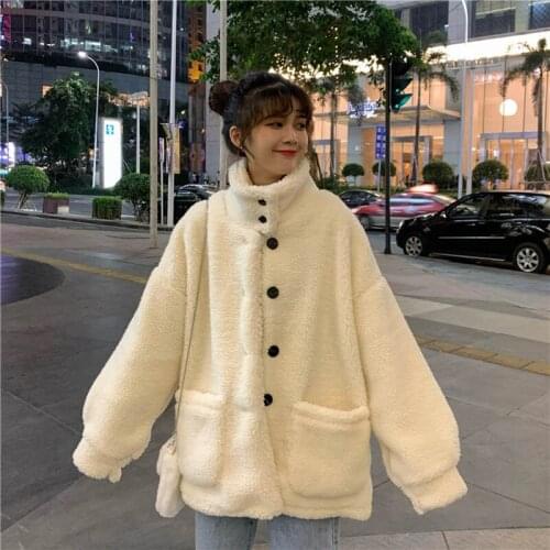 Winter Thick Warm Short Parkas Women Lamb Wool Coat Cotton-Padded Jacket Vintage Sweet Coat Ladies Lamb Wool Coat Tide 2021 New