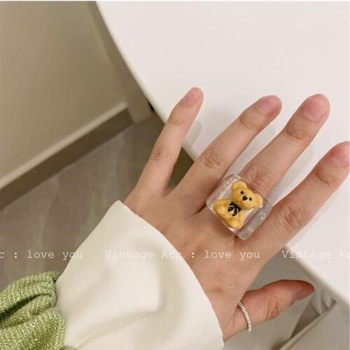 Transparent Teddy Bear Ring New Resin Cute Cartoon Yellow Bear Wide Ring Ladies Summer Fashion Jewelry Gift
