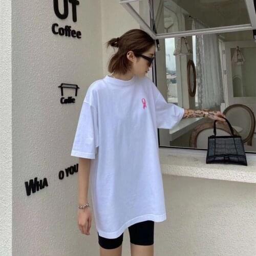 Fashion Summer New Tide Brand Red Ribbon Printing Loose T-shirt Short Sleeves for Men and Women Harajuku Punk Clothes