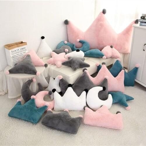 Geometric Short Plush Seat Cushion PP Cotton Core Star Heart Crown Toy Doll Sofa Cushion Pillow Home Decoration Soft Car Cushion