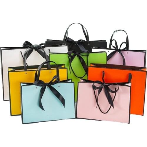 Pretty Pink Kraft Gift Bag Gold Present Box For Pajamas Clothes Books Packaging Gold Handle Paper Box Bags Kraft Paper Gift Bag