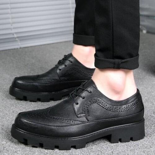Leather Men shoes outdoor Sneaker Casual Shoes Lace-up Women Shoes Comfortable Walking Tenis wedding party shoes men Sneakers