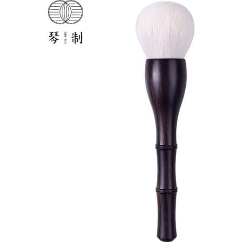 QINZHI Professional Handmade Make Up Brush Round Face Powder Brush Soft Saibikoho Goat Hair Makeup Brushes