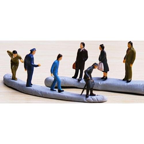 24pcs Painted People Figures Model DIY Train Layout Buildings Park Accs HO