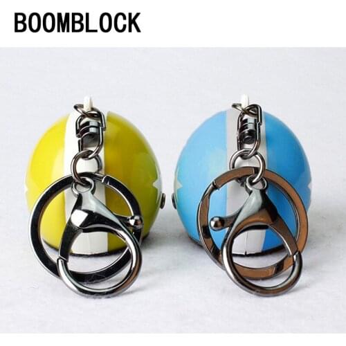 1Pcs Creative Motorcycle Safety Helmet Car Keychain for Acura Chevrolet Cruze Aveo Peugeot 307 308 Seat Leon Mazda 3 6 CX-5